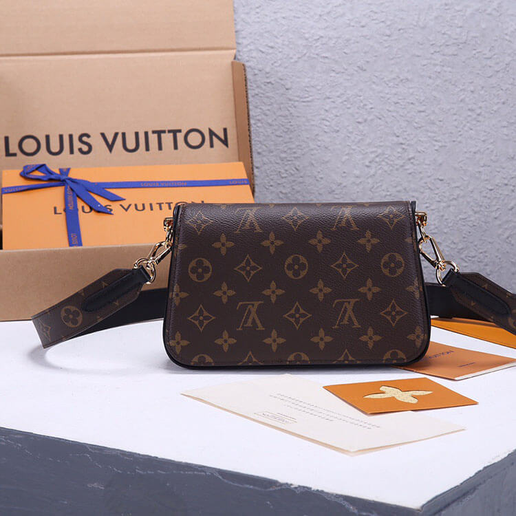Louis Vuitton Neo Saint Cloud Handbag