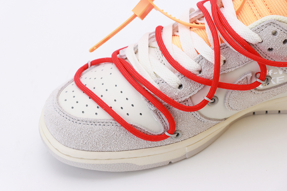 OFF-WHITE X DUNK LOW ‘LOT 40 OF 50’