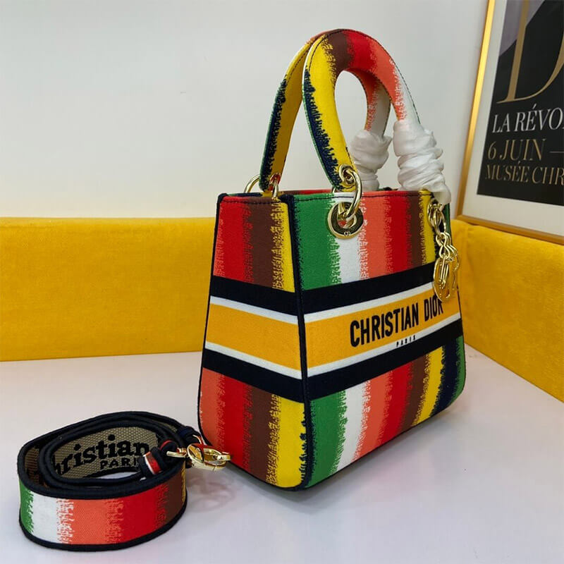 Dior Medium LADY D-LITE handbag
