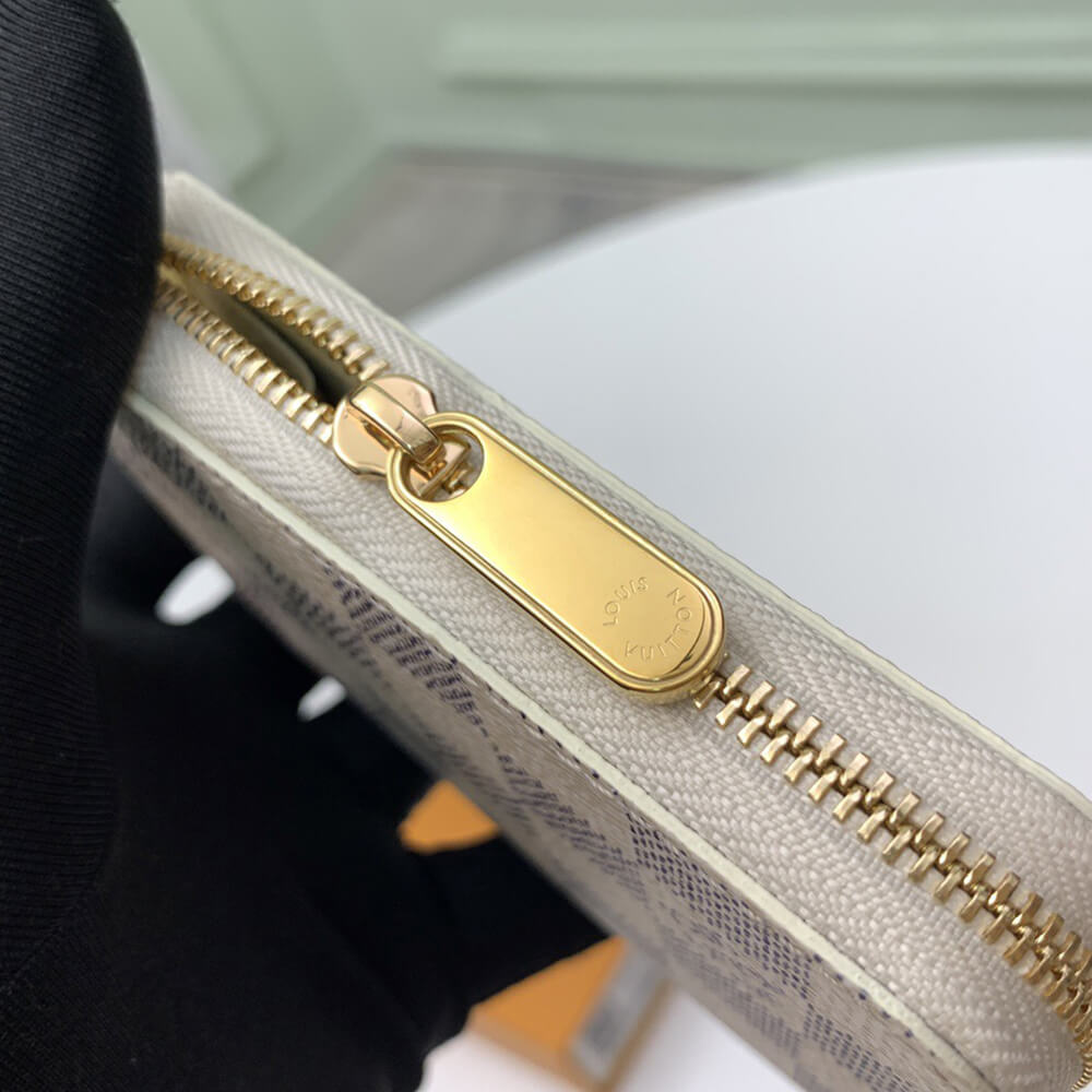 Louis Vuitton DAMIER AZUR ZIPPY COIN PURSE