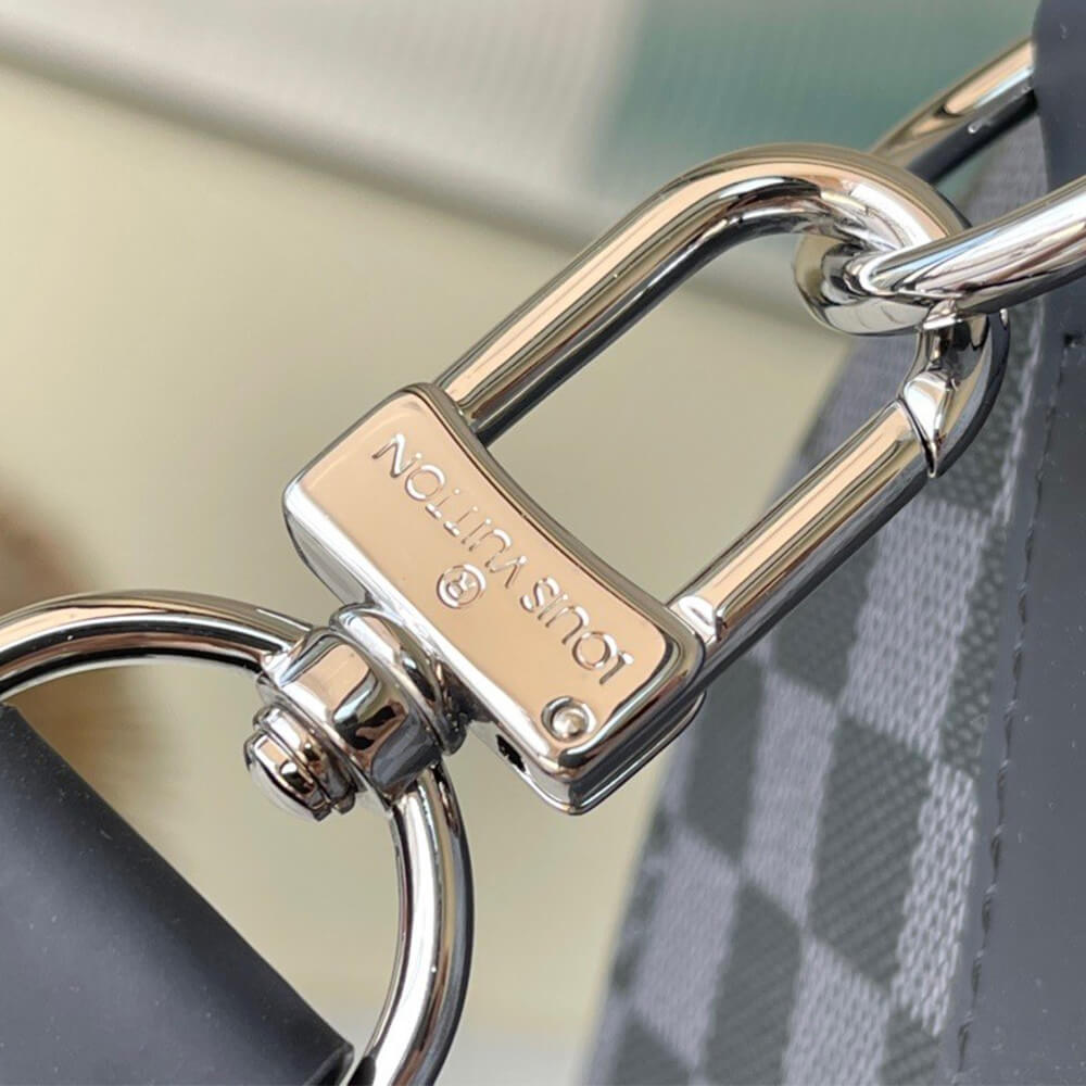 Louis Vuitton Keepall Bandoulière 55
