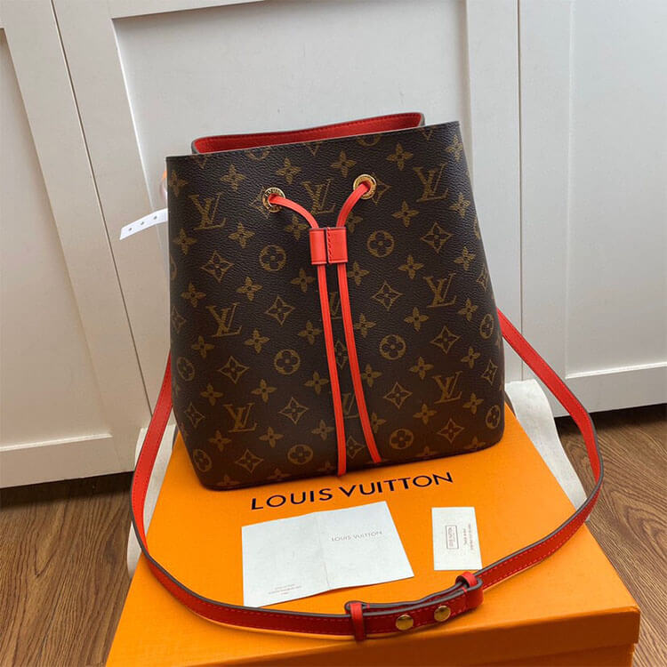 Louis Vuitton Neoneo Handbag