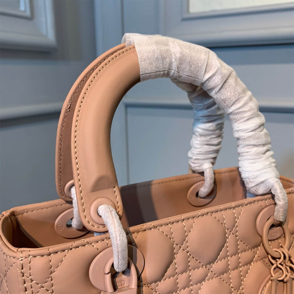 Dior DIOR MEDIUM LADY DIOR BAG