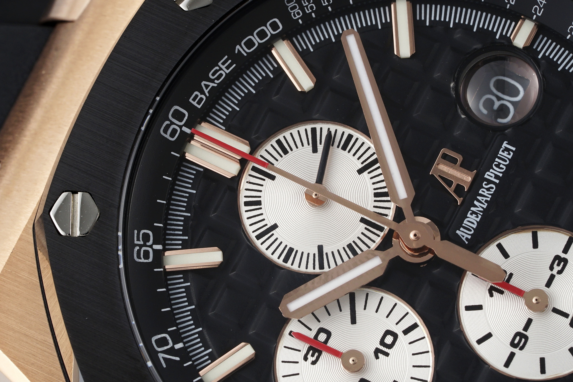 Royal Oak Offshore Chronograph 44 mm, Black Ref. 26401RO.OO.A002CA.01