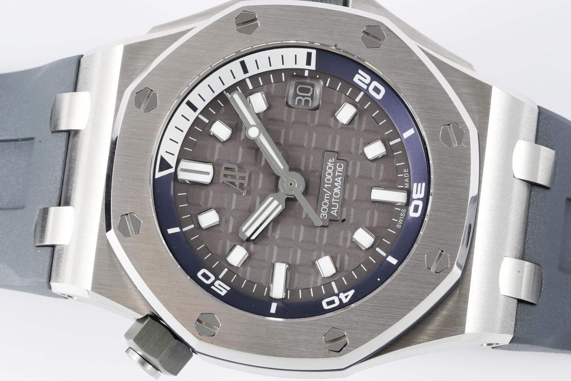 Royal Oak Offshore Diver 42 mm, Grey Ref. 15720ST.OO.A009CA.01