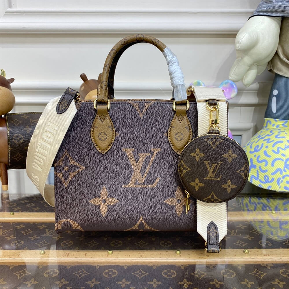 Louis Vuitton ONTHEGO PM