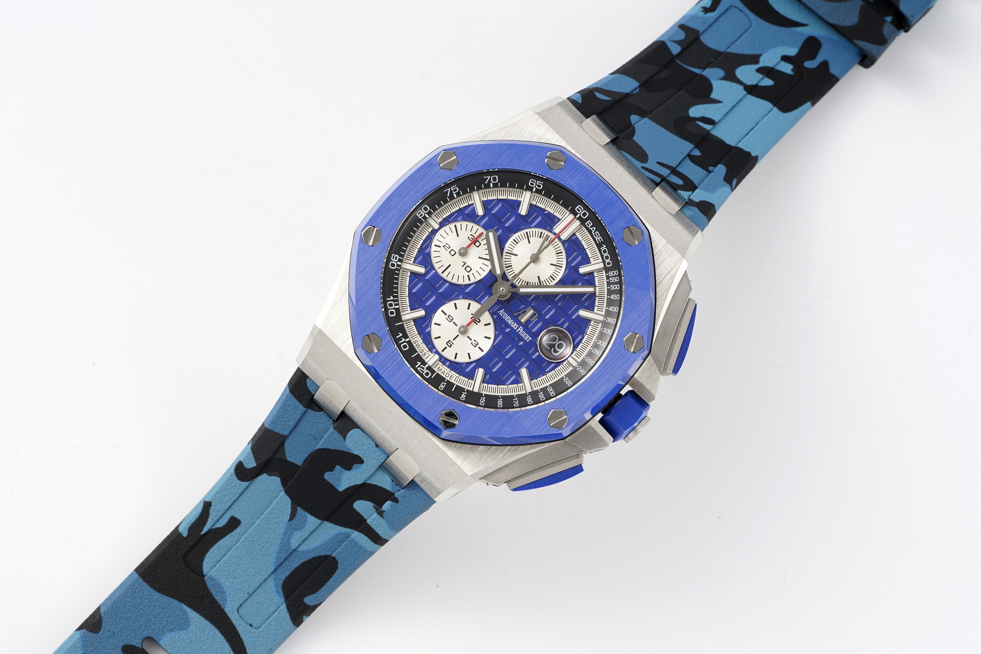 Royal Oak Offshore 44 mm, Blue Ref. 26400SO.OO.A335CA.01