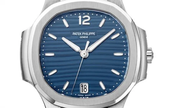 Nautilus 7118/1A-001 Ladies Automatic.  35.2 mm,Steel,