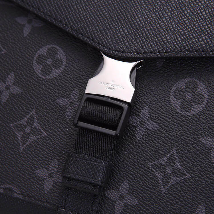 Louis Vuitton Outdoor Flap Messenger