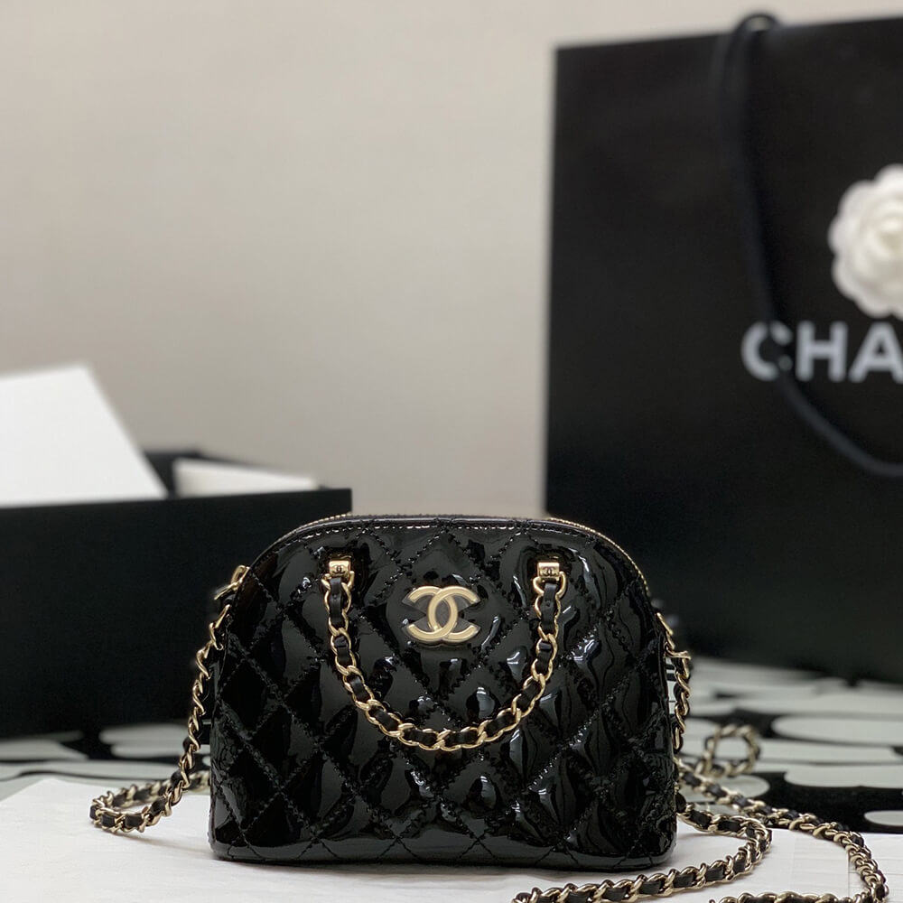Chanel SMALL SHOPPING BAG