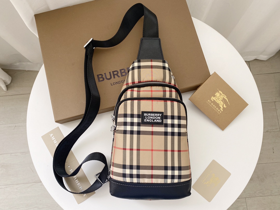 Best Selling Burberry Men Bum Chest Bag Vintage Check  002