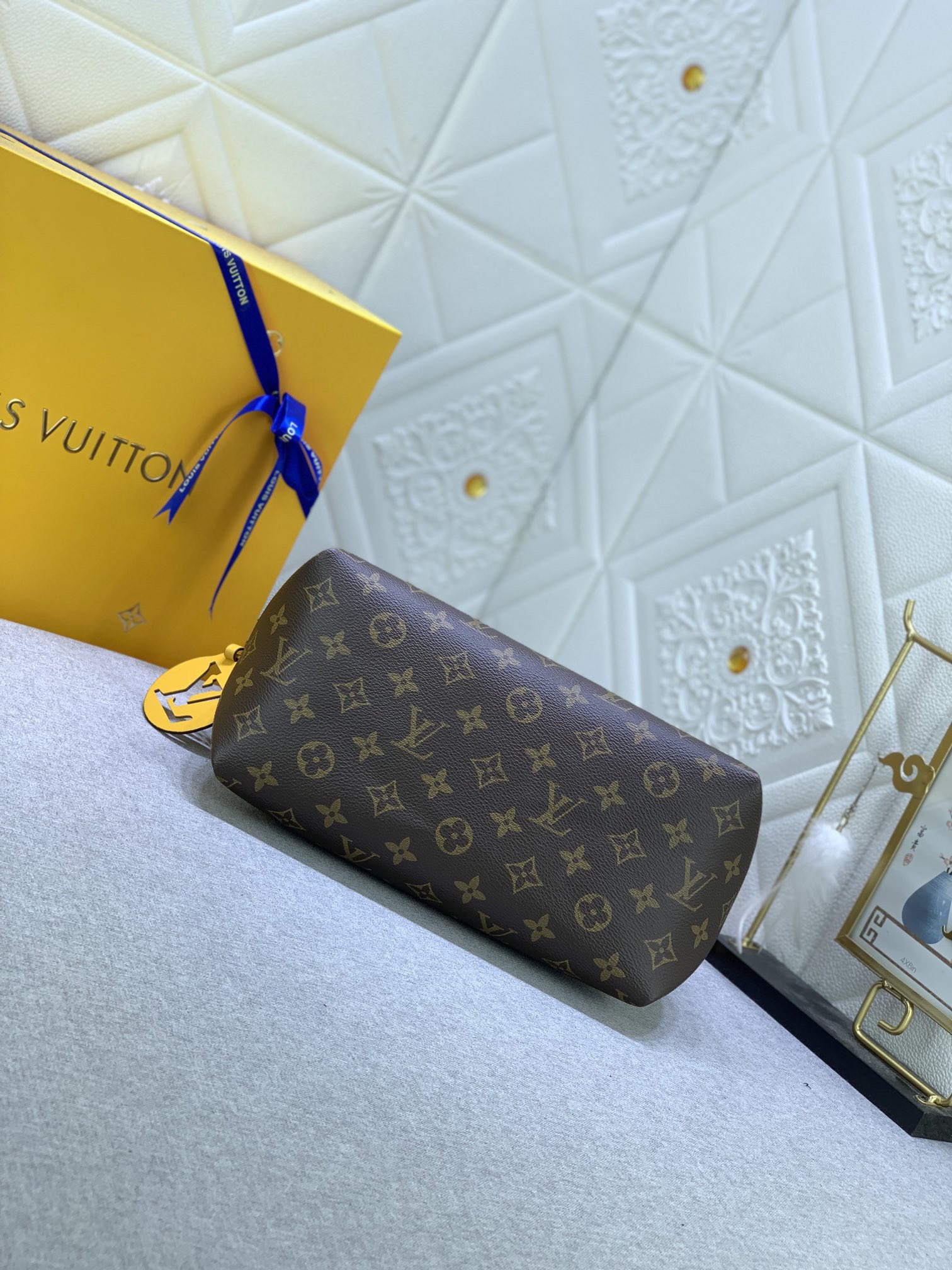 Louis Vuitton BEAUBOURG HOBO Mini