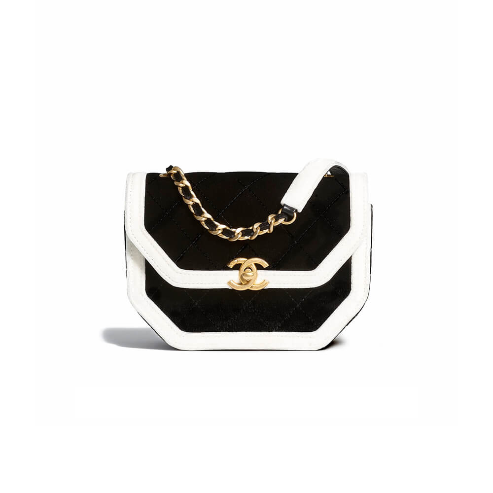 Chanel MINI FLAP BAG