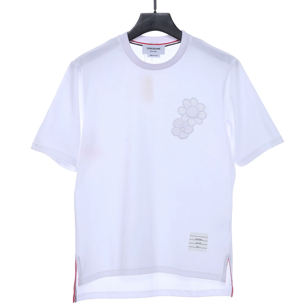 Embroidered flower T-shirt