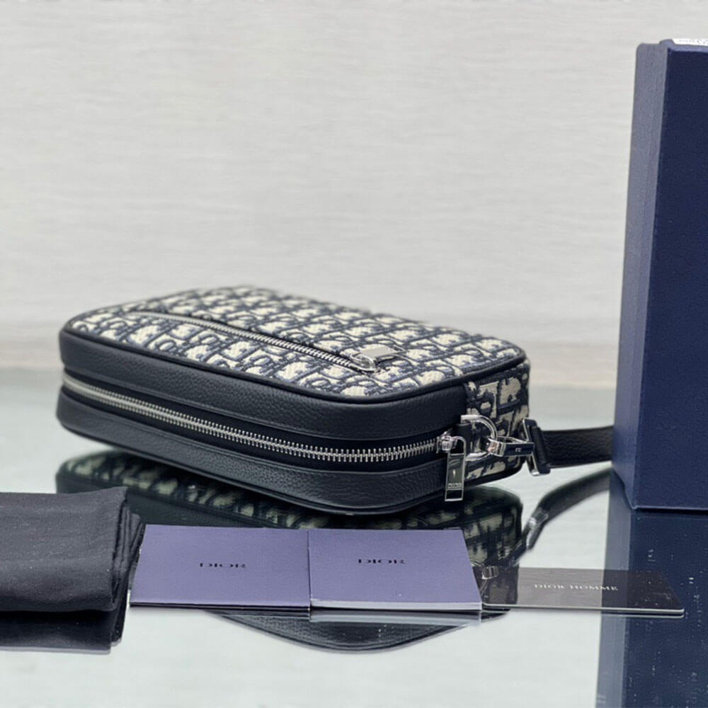 Dior TOILETRY BAG