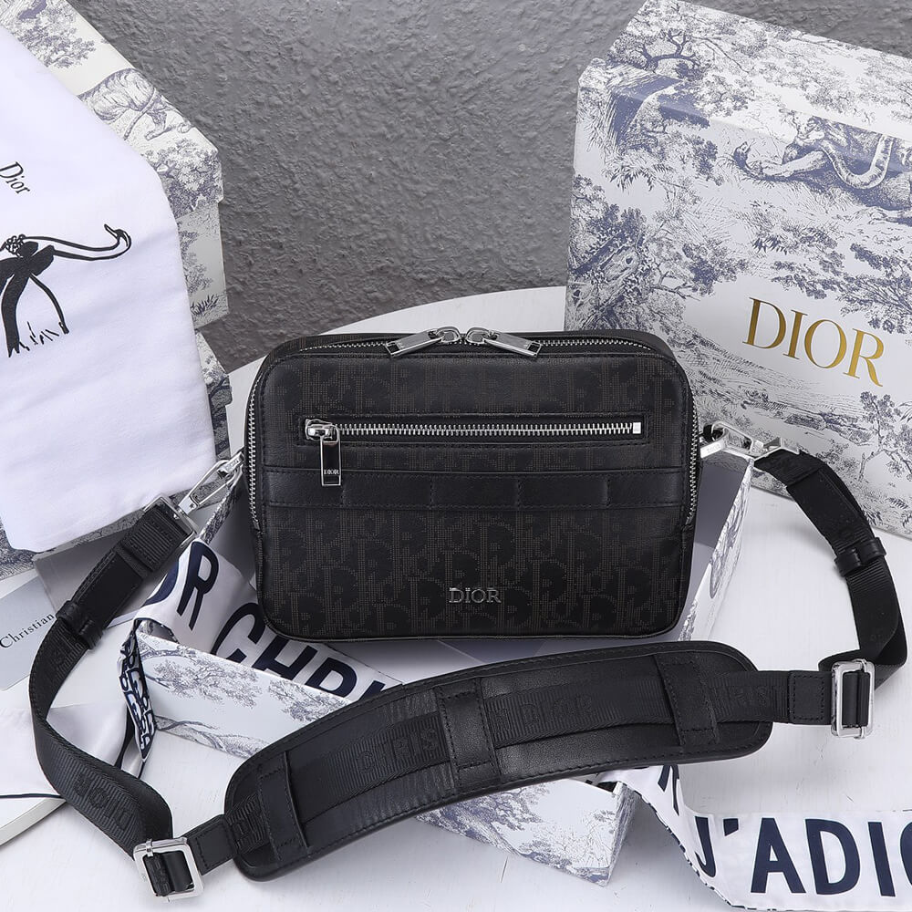 Dior DIOR SAFARI MESSENGER BAG