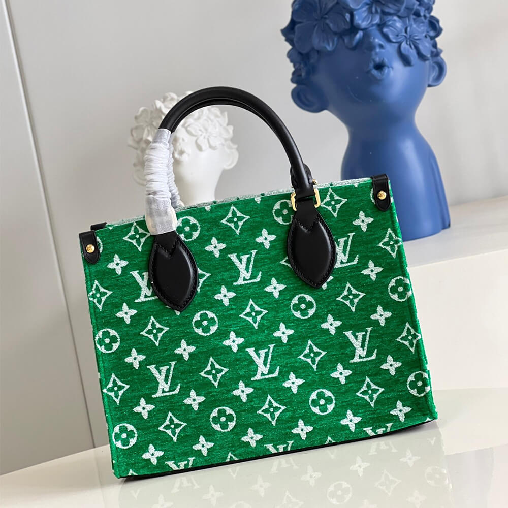 Louis Vuitton OnTheGo PM