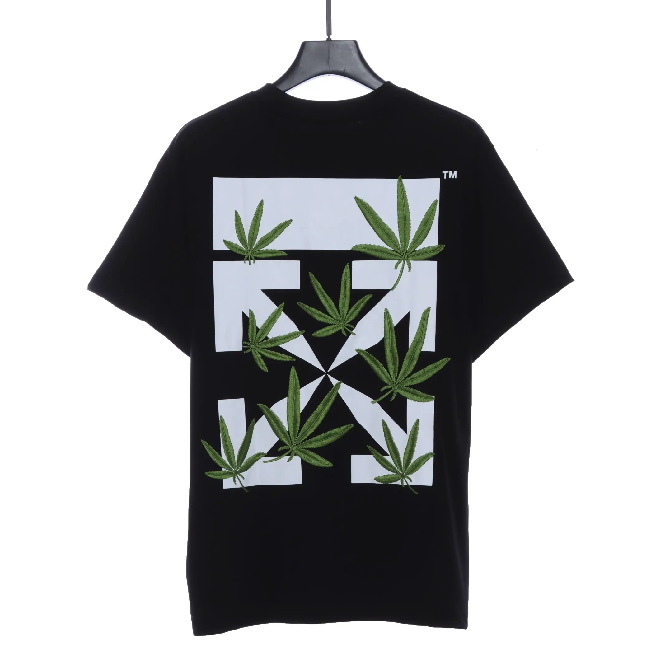 Embroidered Leaf Arrow Shirt (Black / White)
