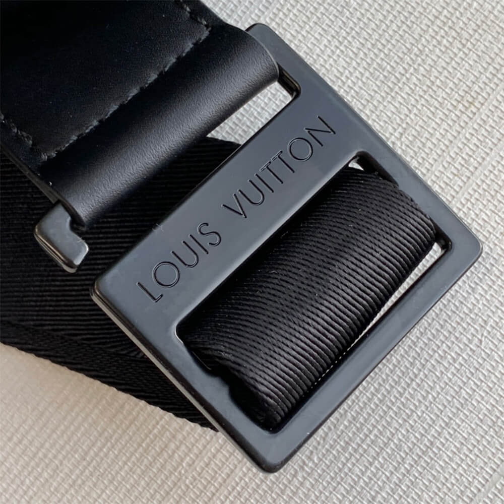 Louis Vuitton TRUNK SLINGBAG