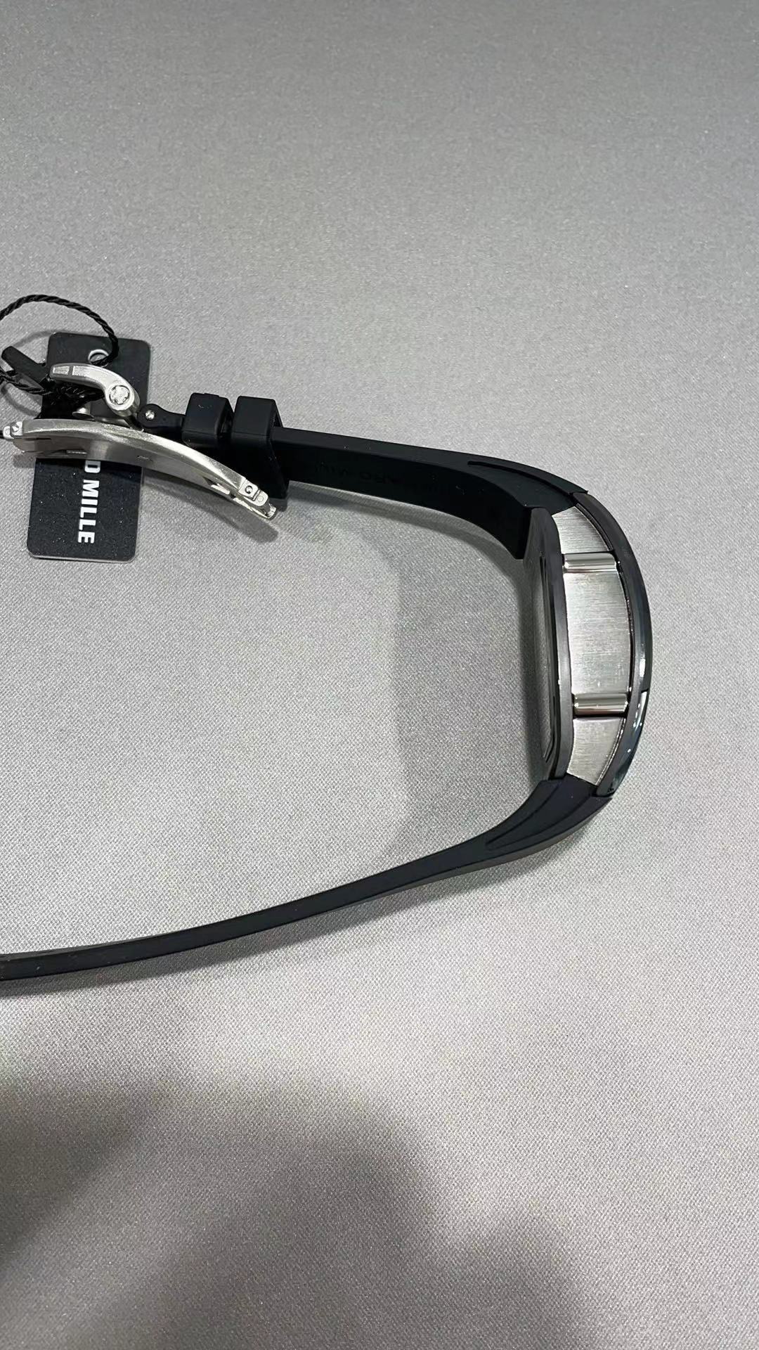Watch 7