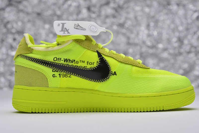 AIR FORCE 1 LOW OFF-WHITE VOLT