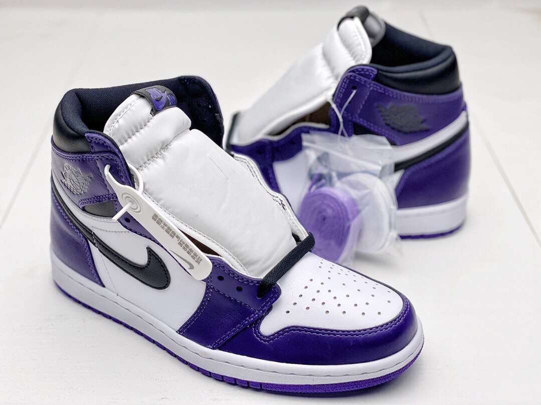 AIR JORDAN RETRO 1 HIGH OG ‘COURT PURPLE’ SNEAKERS