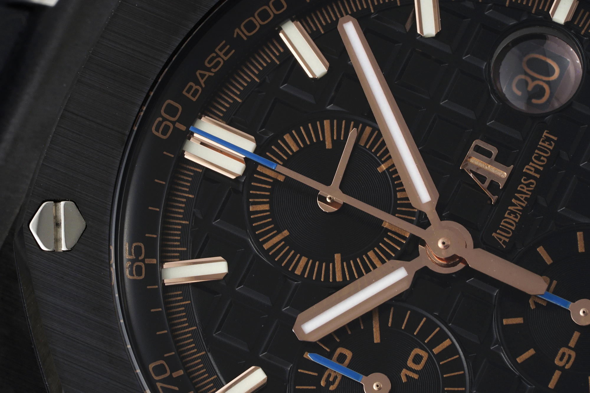 Royal Oak Offshore 44 mm, Black Ref. 26405CE.OO.A002CA.02