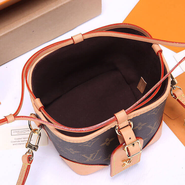 Louis Vuitton Noe Purse