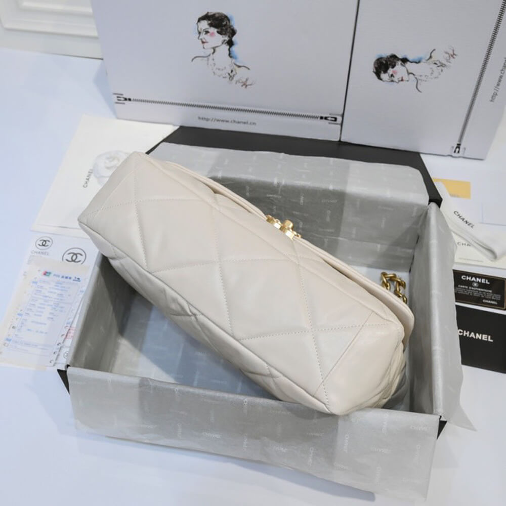Chanel 19 MAXI HANDBAG