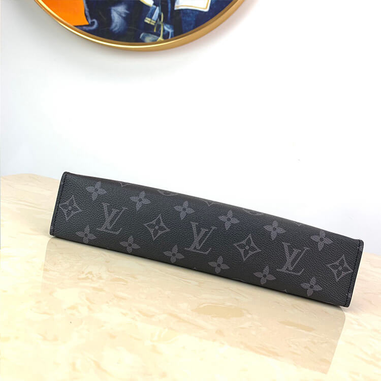 Louis Vuitton Pochette Voyage MM