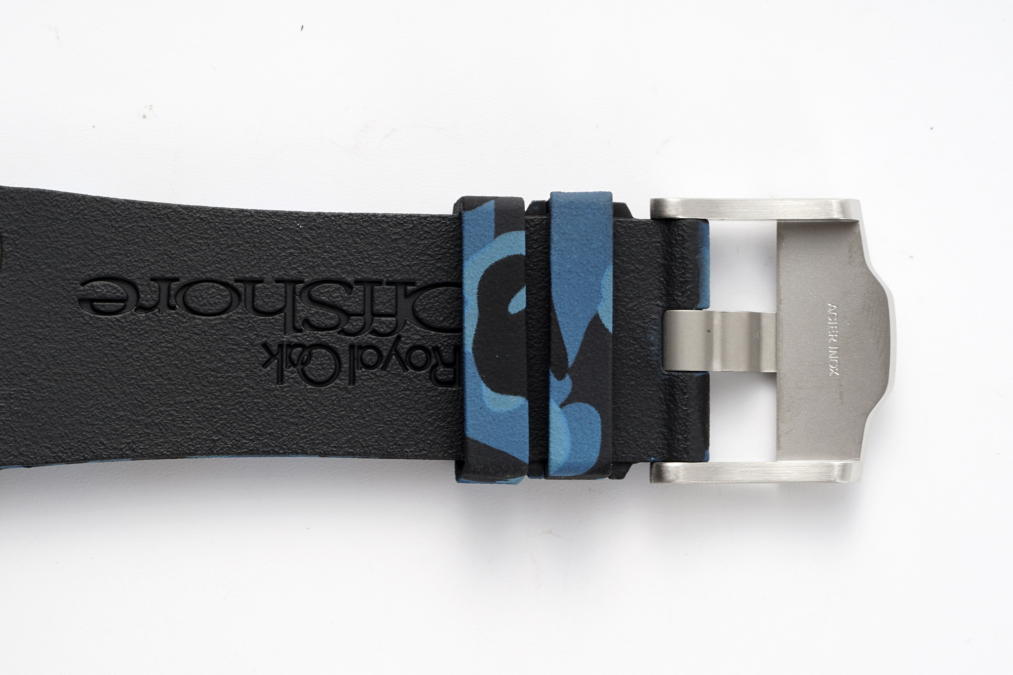 Royal Oak Offshore 44 mm, Blue Ref. 26400SO.OO.A335CA.01