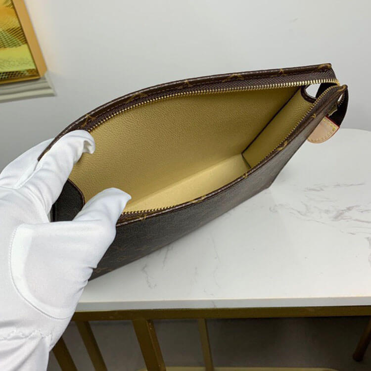 Louis Vuitton Toiletry Pouch 26