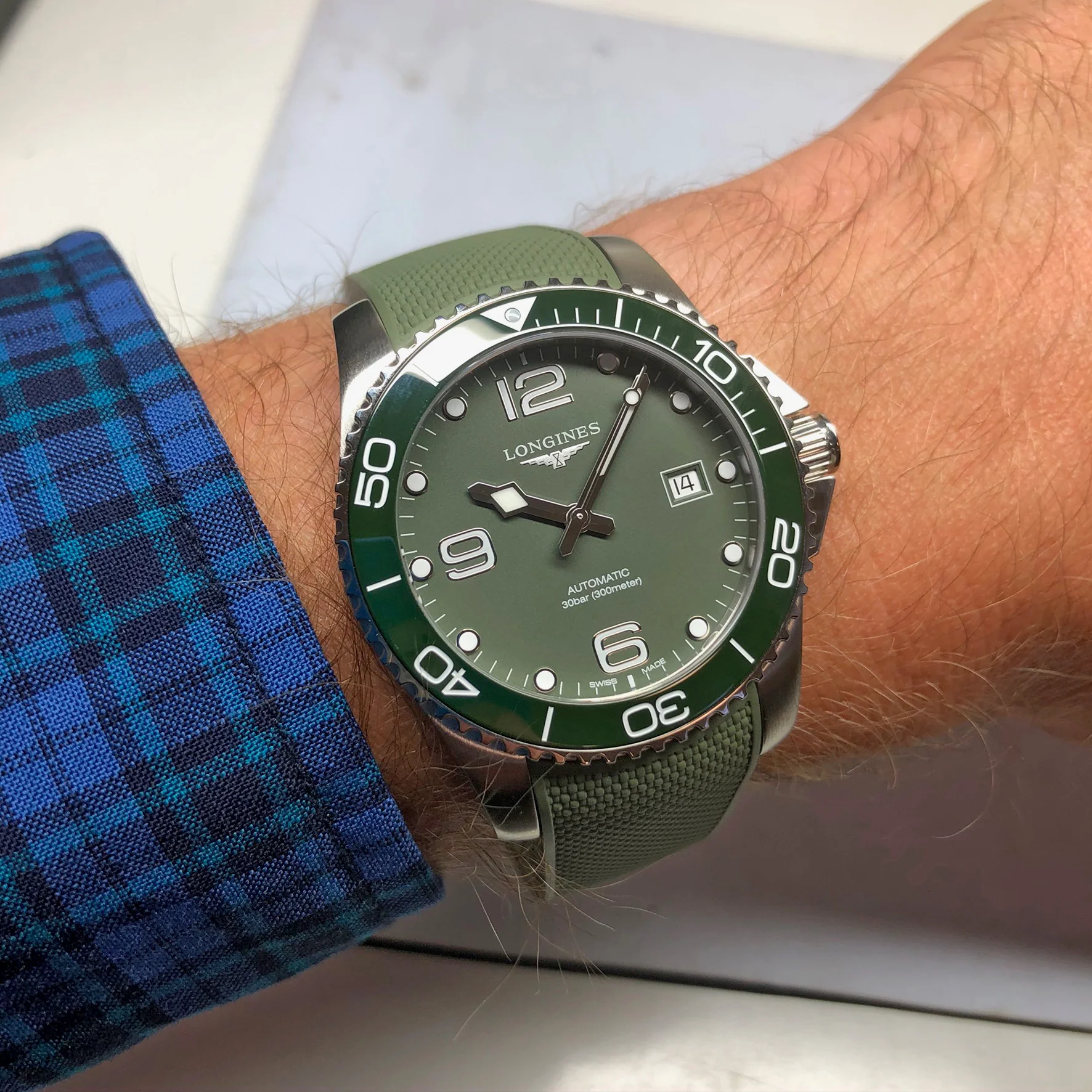 Hydroconquest 41MM Automatic Green Ceramic Diving Watch L37814069