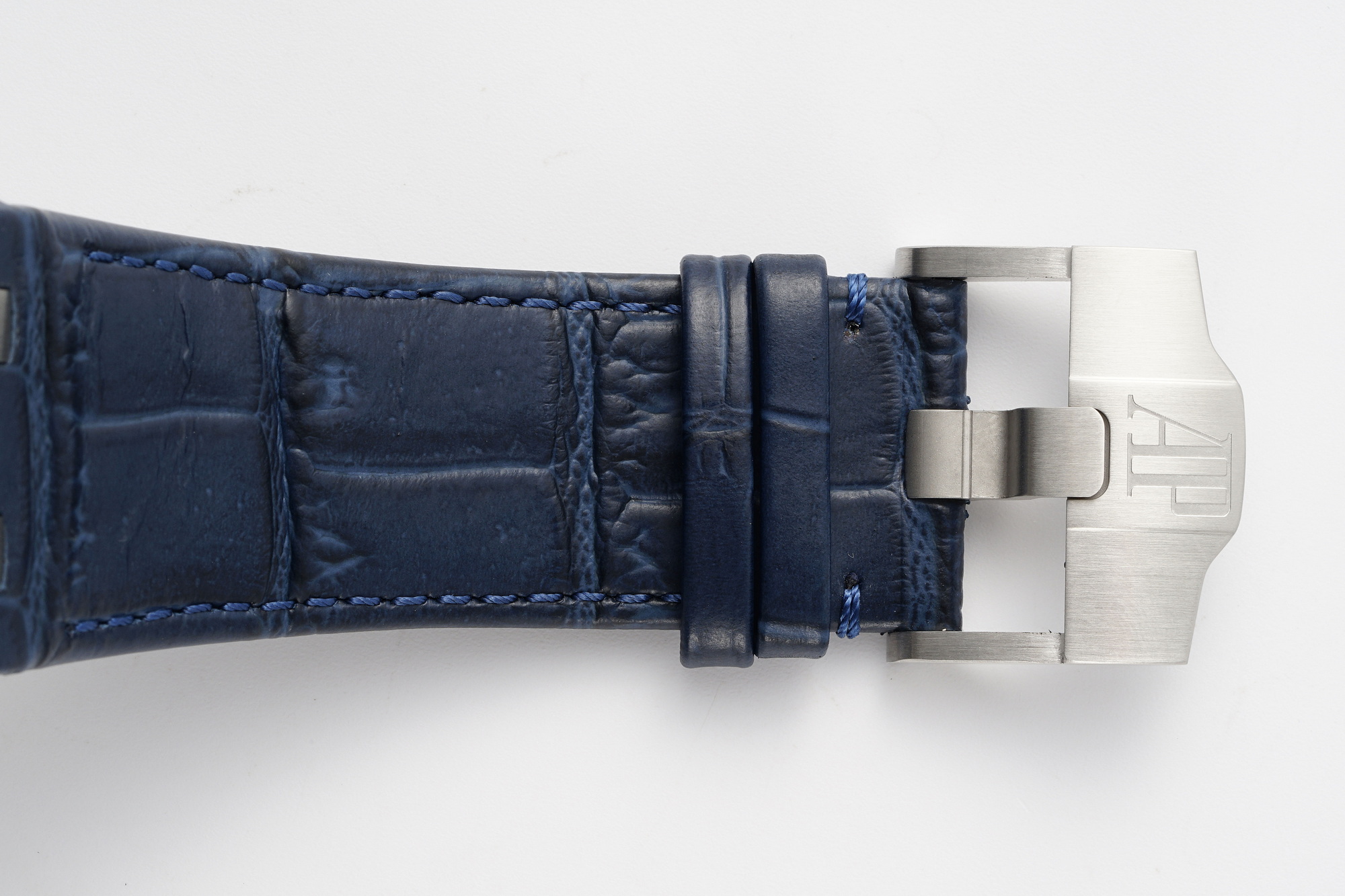 Royal Oak Offshore 44 mm, Blue Ref. 26401PO.OO.A018CR.01