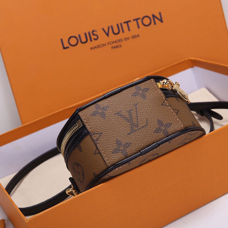 Louis Vuitton Mini Boete Chapeau Bag