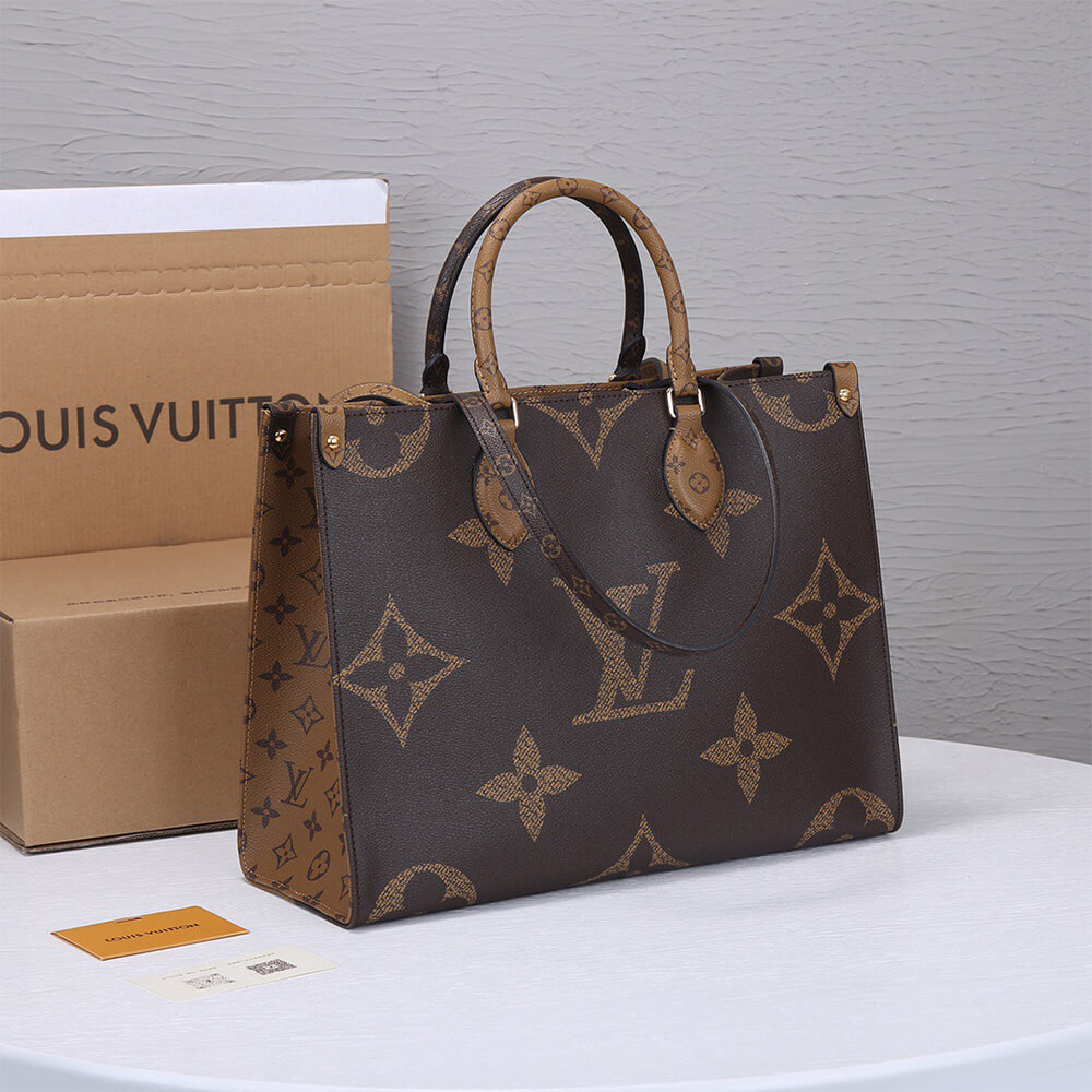 Louis Vuitton ONTHEGO MM