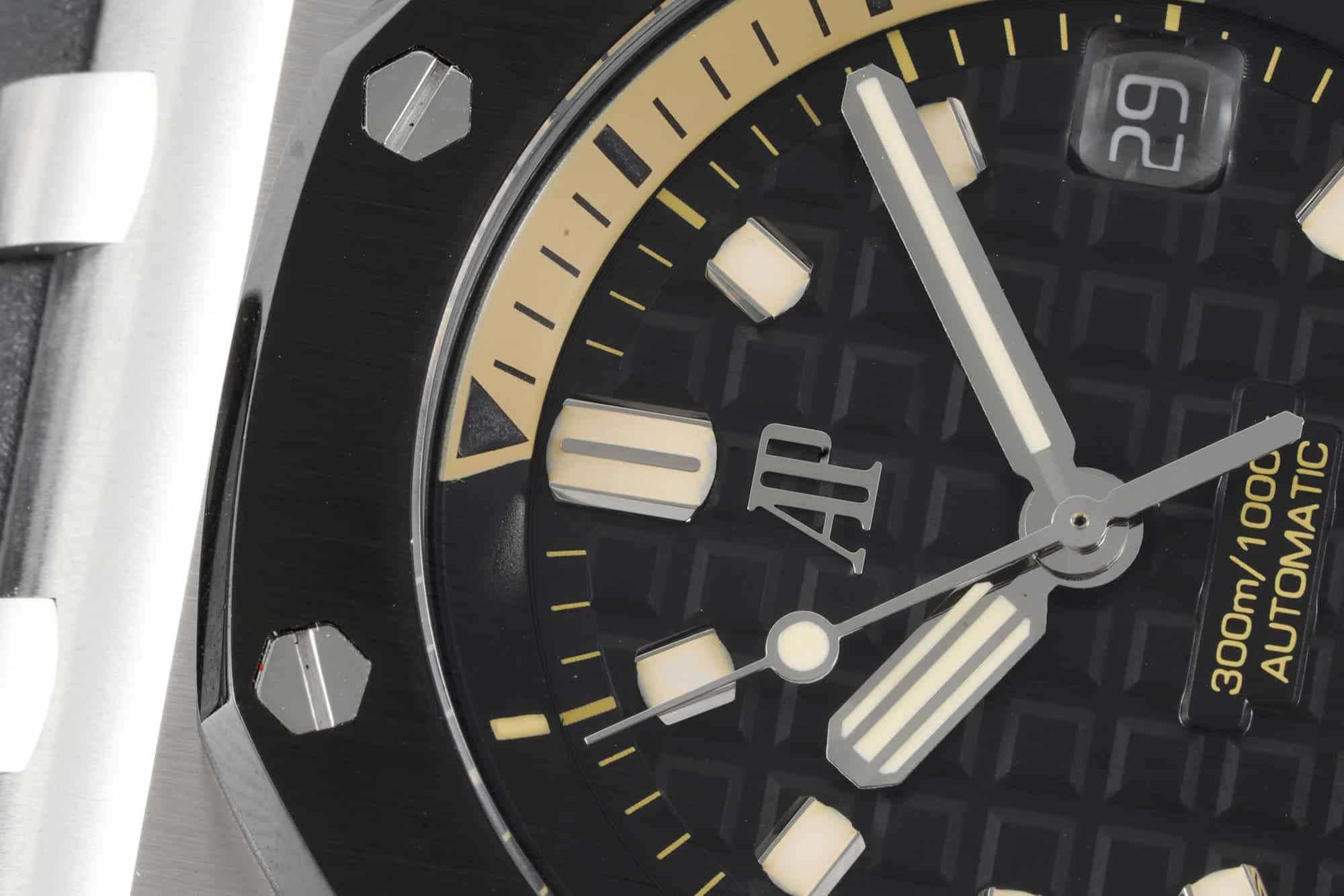 Royal Oak Offshore Diver 42 mm, Black Ref. 15720CN.OO.A002CA.01