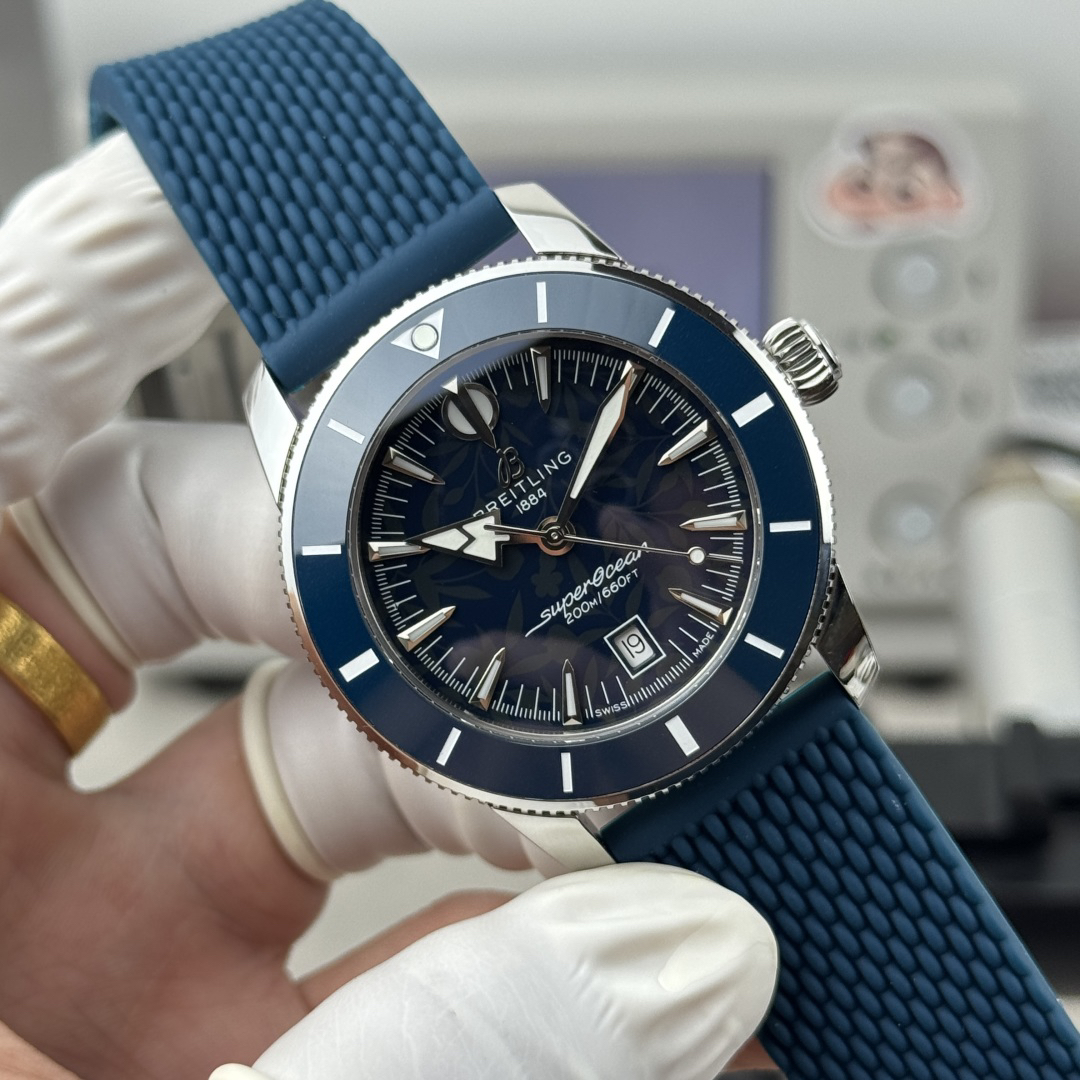 Breitling Superocean Heritage AB31101A1C1S1