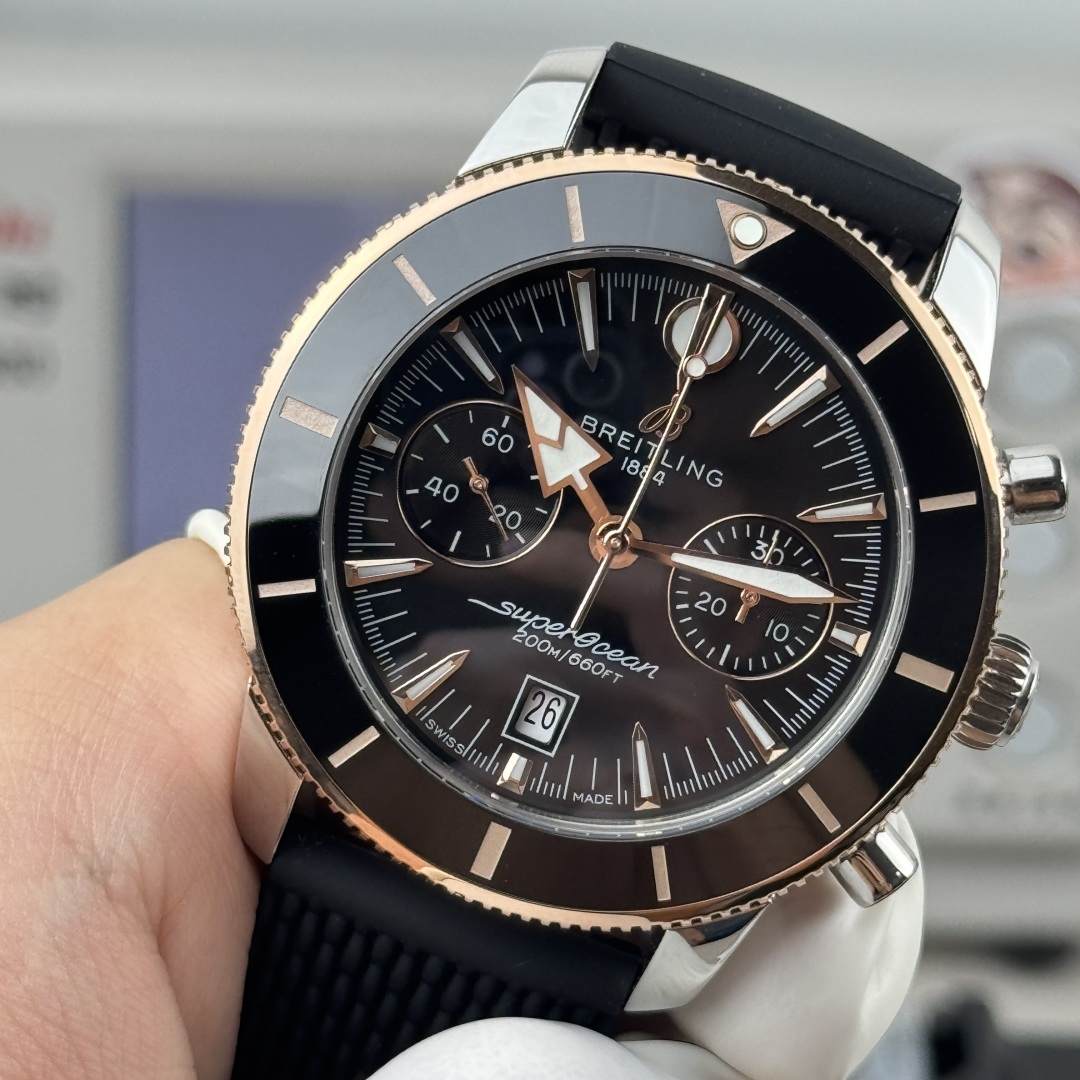 Breitling Superocean Heritage UB0156H11B1S1