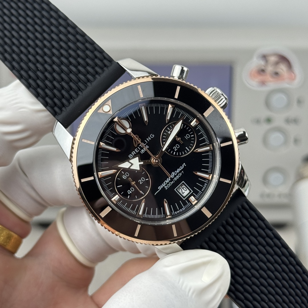 Breitling Superocean Heritage UB0156H11B1S1