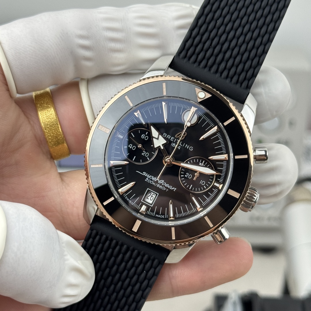 Breitling Superocean Heritage UB0156H11B1S1