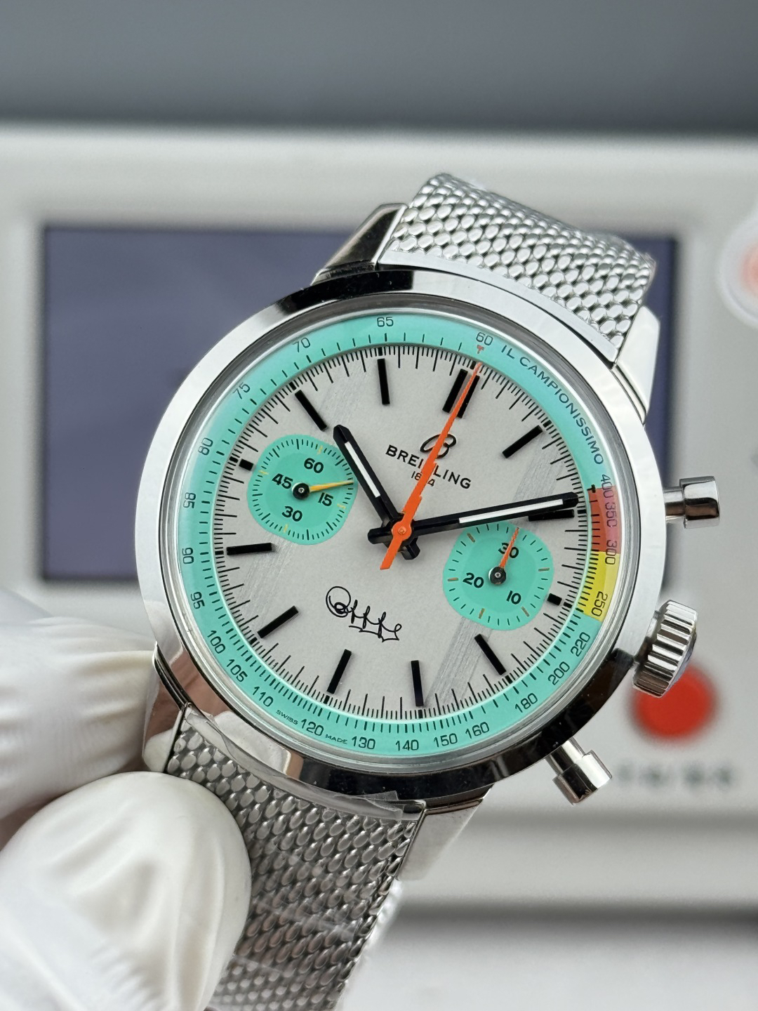 Breitling Top Time AB01768A1A1A1