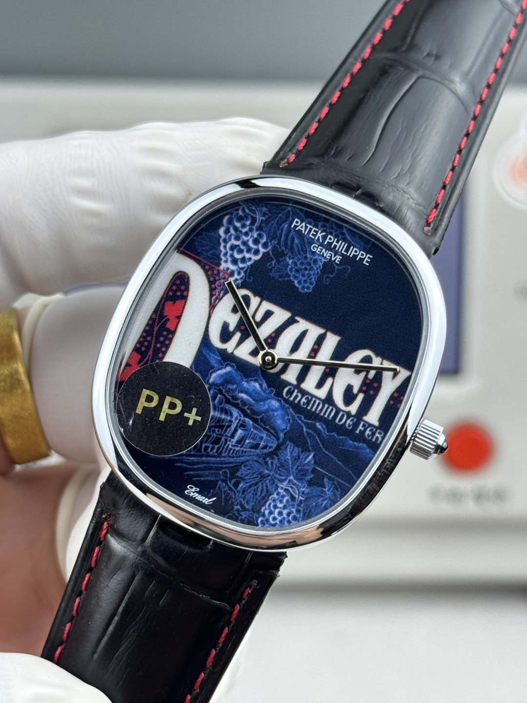 Patek Philippe Golden Ellipse 573850G-032