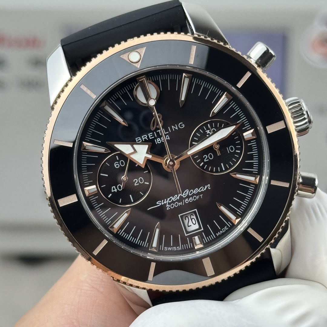 Breitling Superocean Heritage UB0156H11B1S1