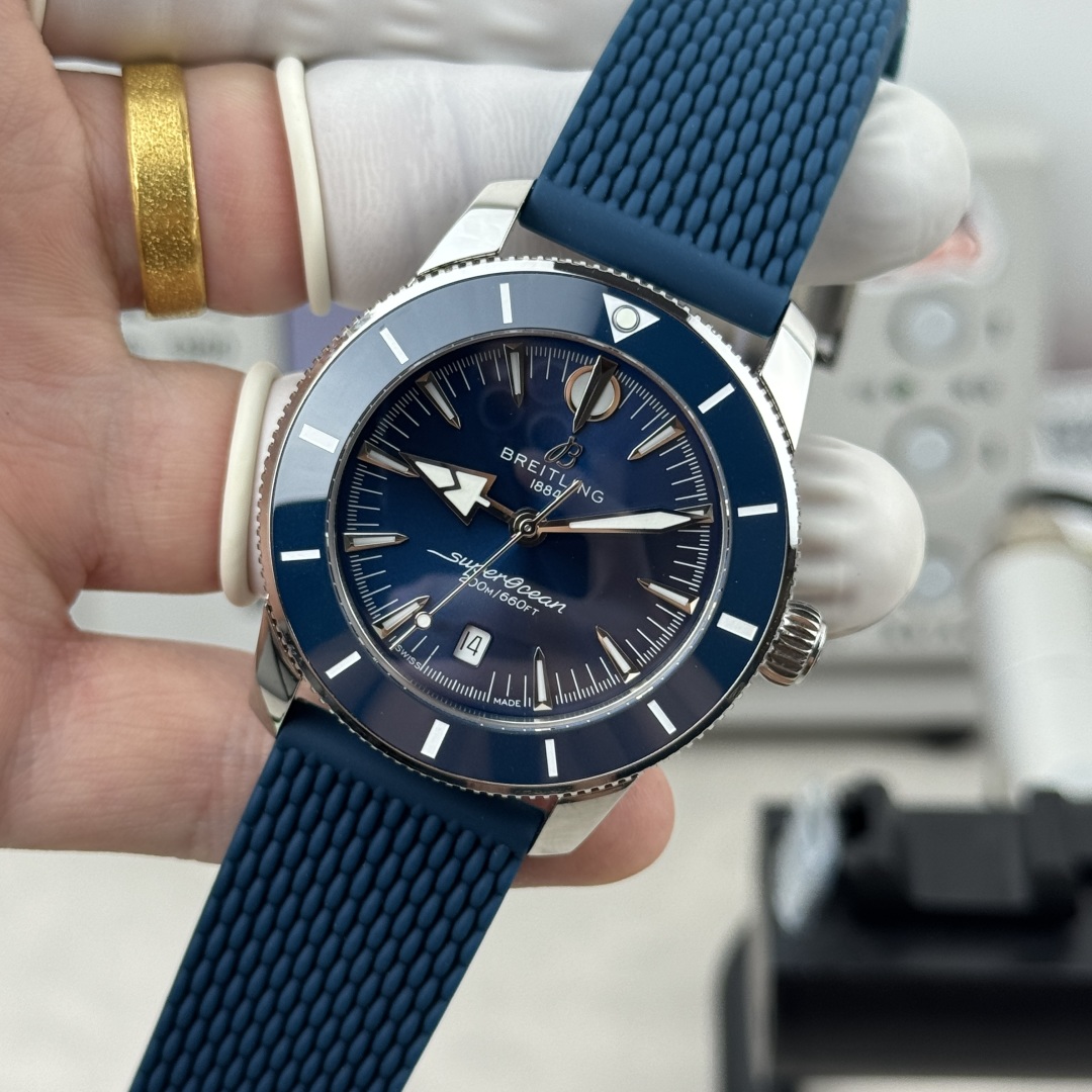 Breitling Superocean Heritage A10390161C1S1