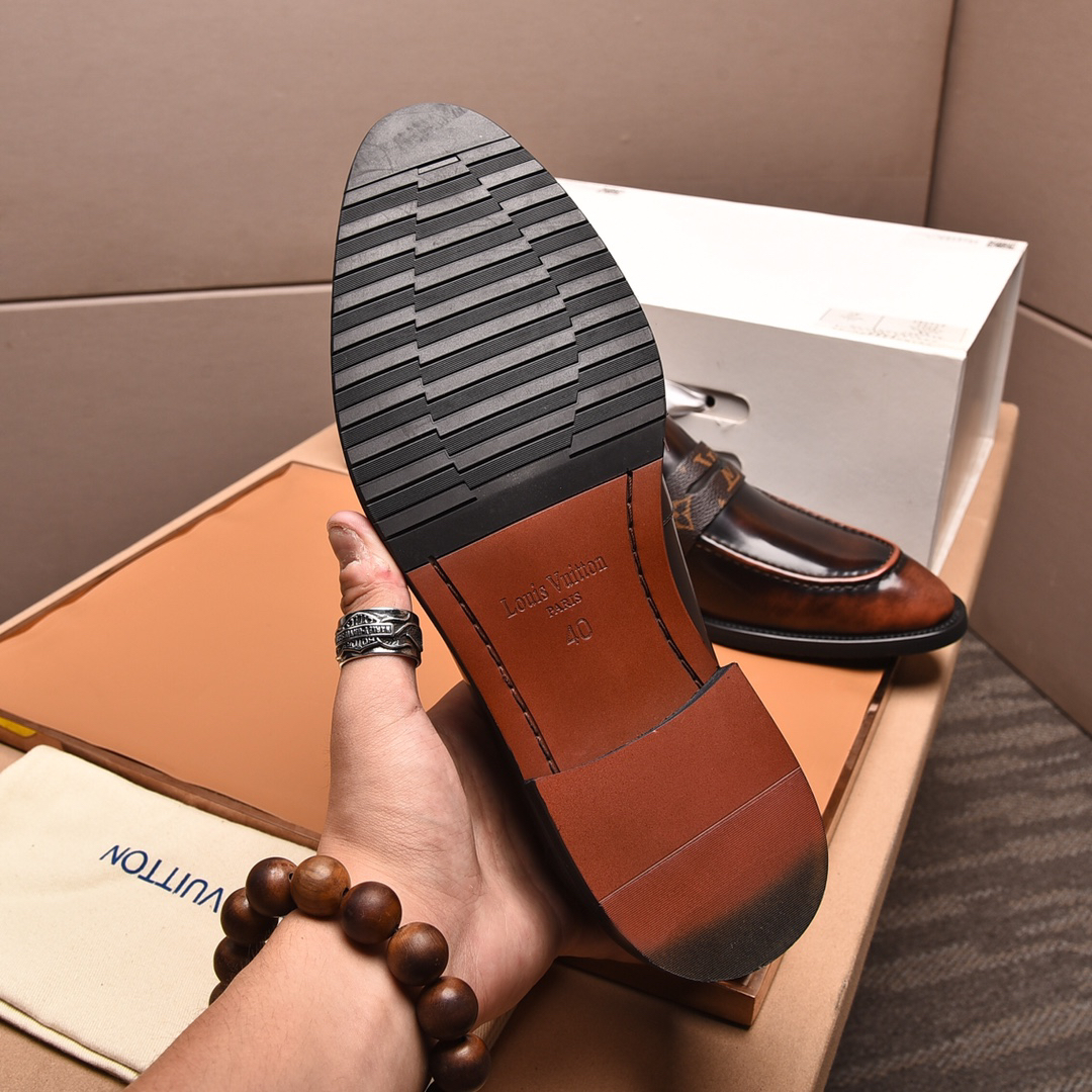 LV men's leather shoes-45