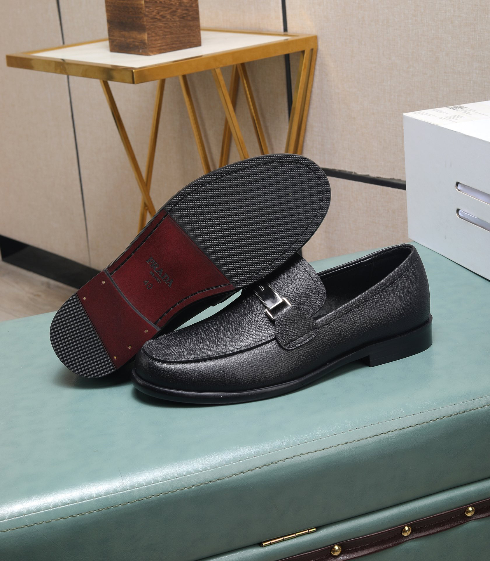 Prada men's leather shoes-28