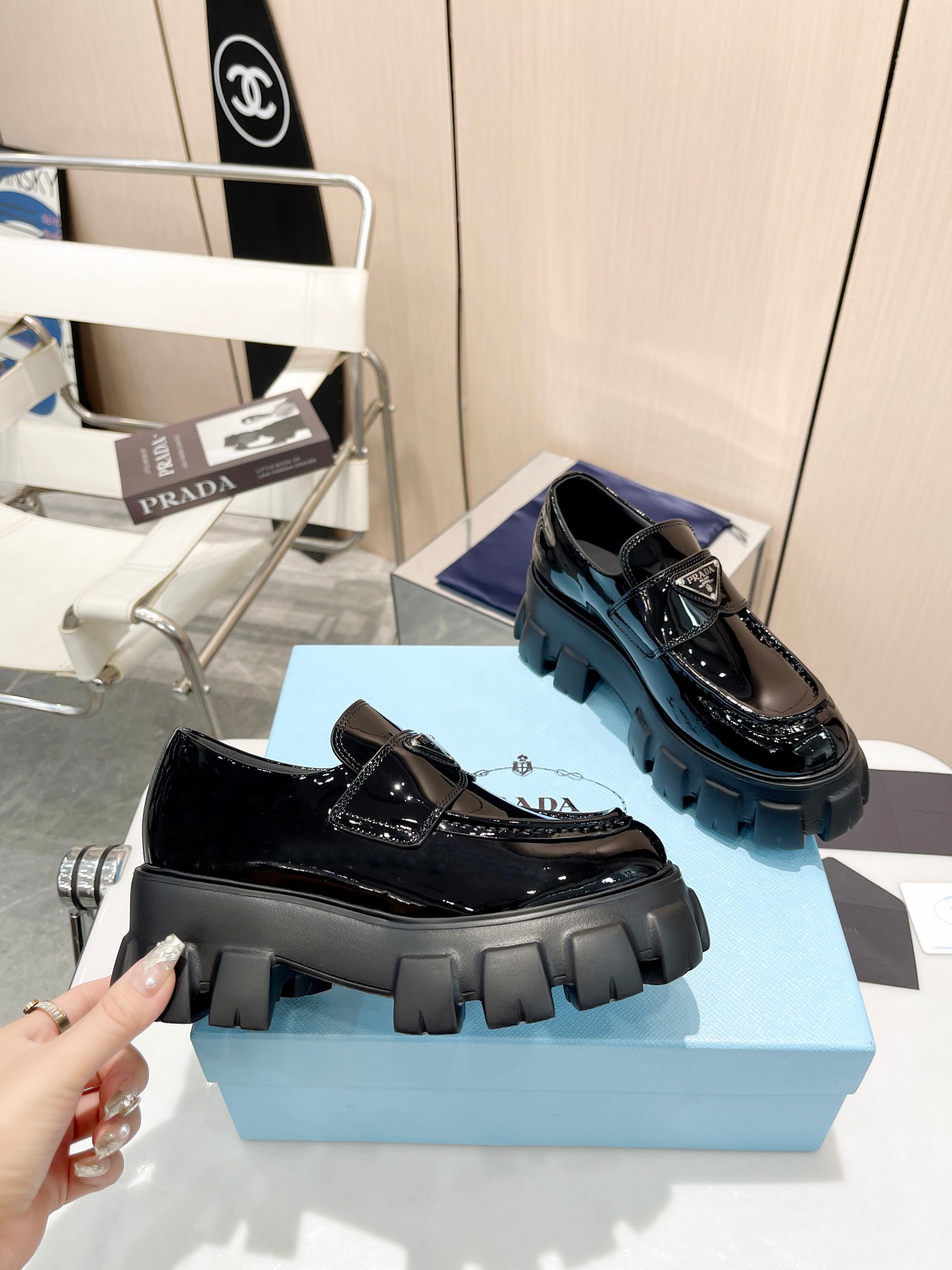 Prada women's leather shoes-8