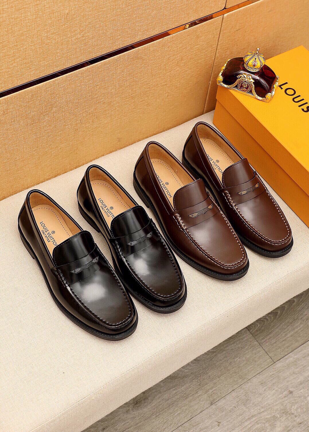 LV men's leather shoes-64