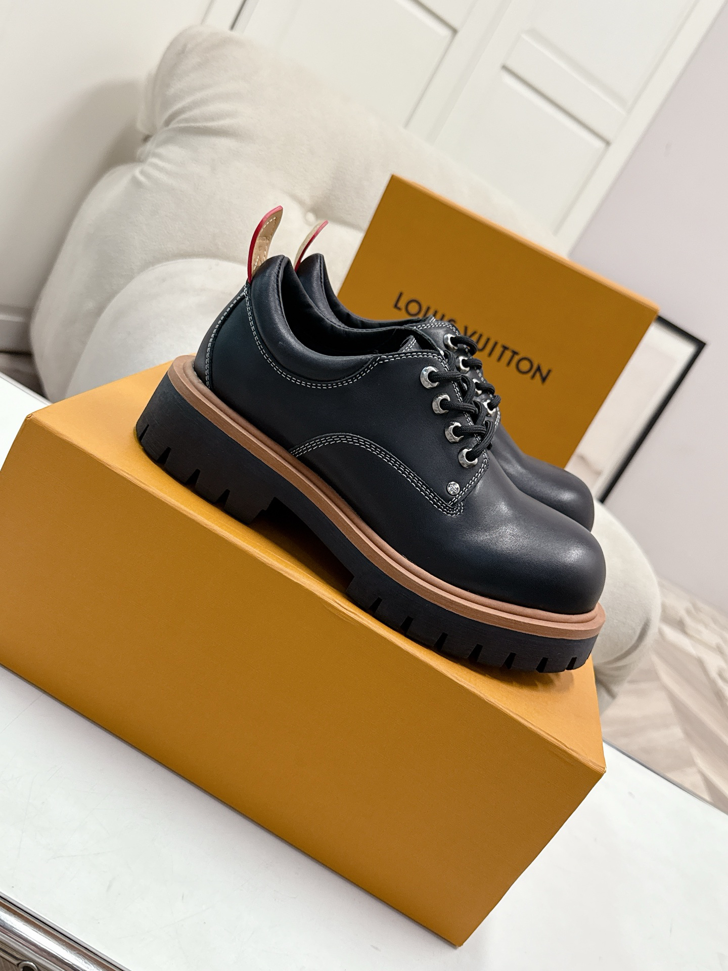 LV women's leather shoes-48